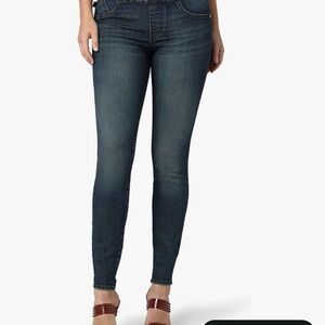 Rock & Republic Dark Indigo Skinny Jeans